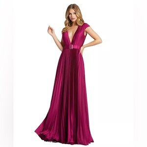Mac Duggal Ieena Satin Pleated Gown Raspberry